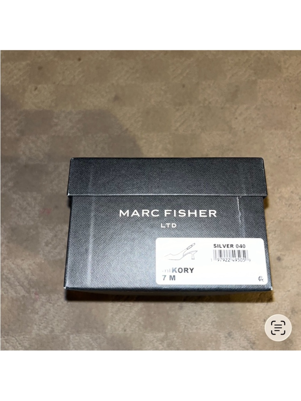 Marc Fisher LTD Kory Pointed Toe Kitten Heel Pump Silver 040 Leather Women’s 7 - Picture 14 of 15